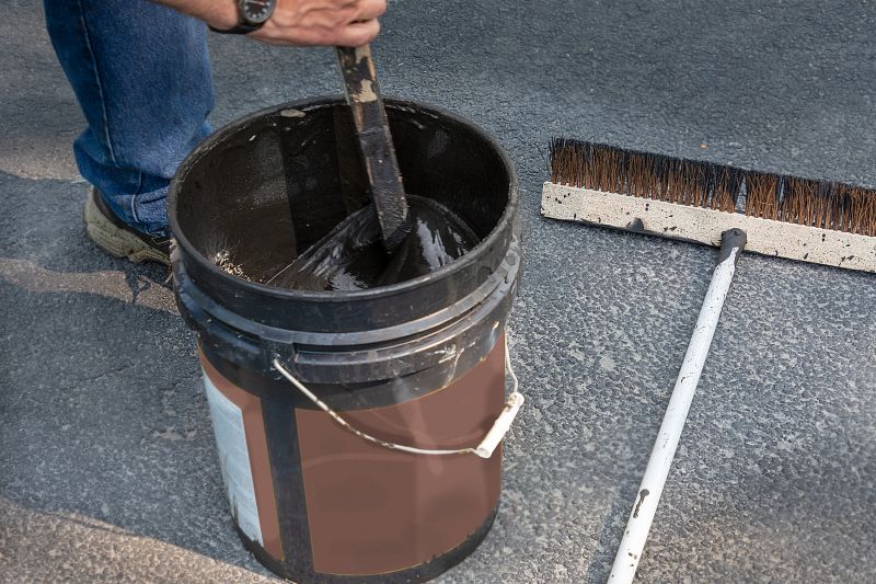 Blacktop Sealing